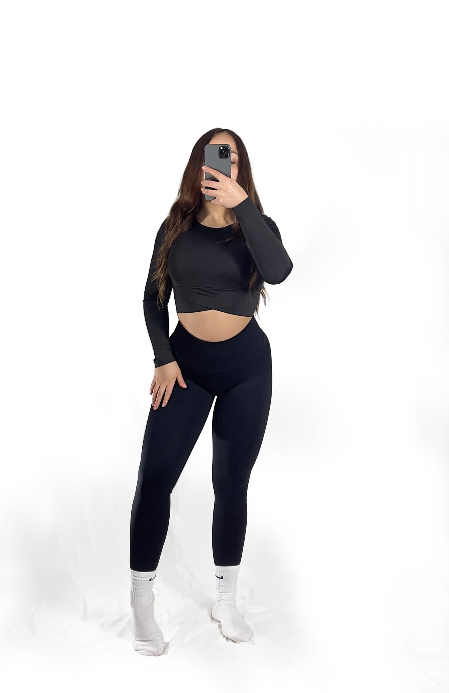 Black Solid Contour