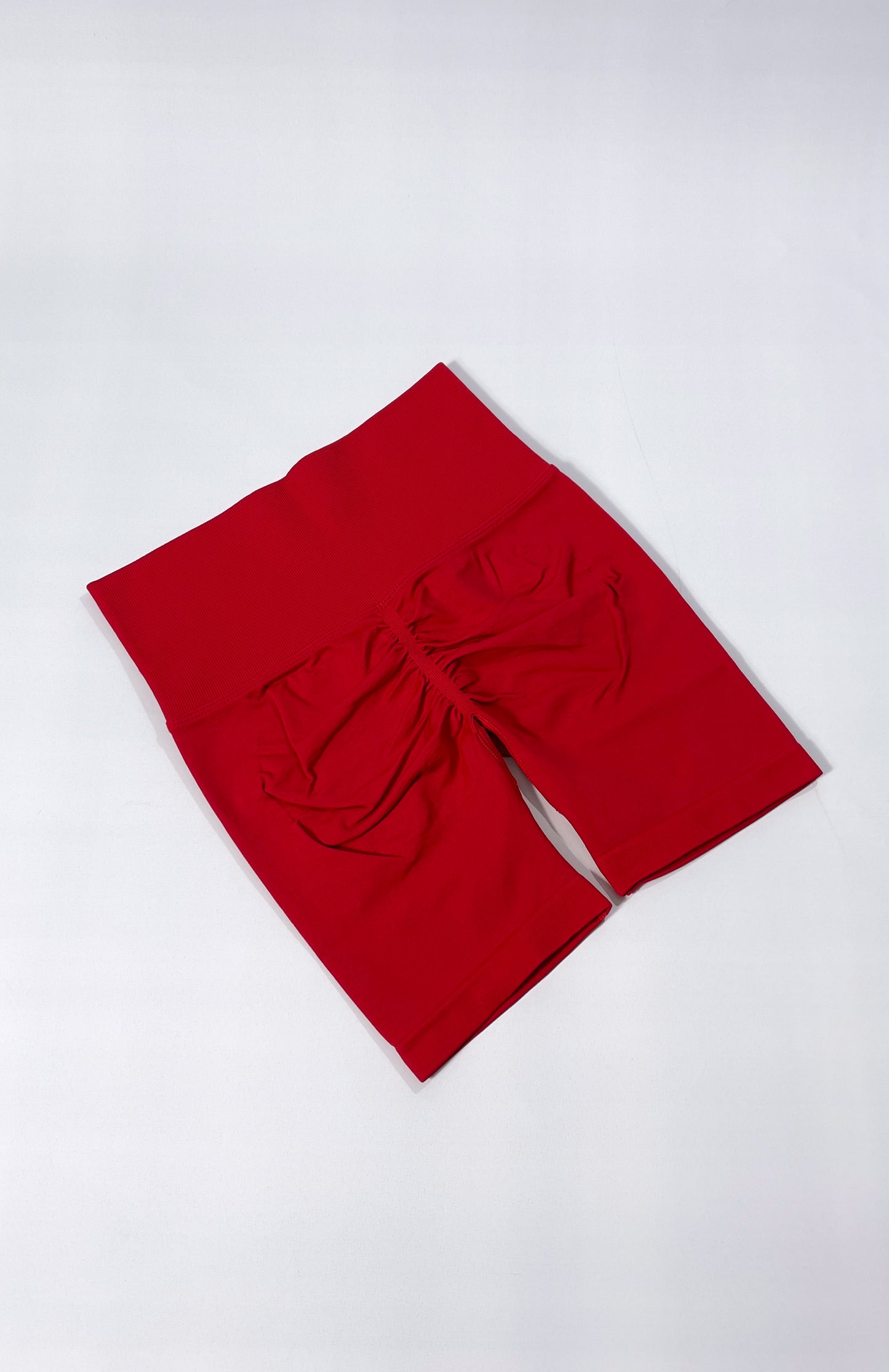 Rojo Brillante Contour Short