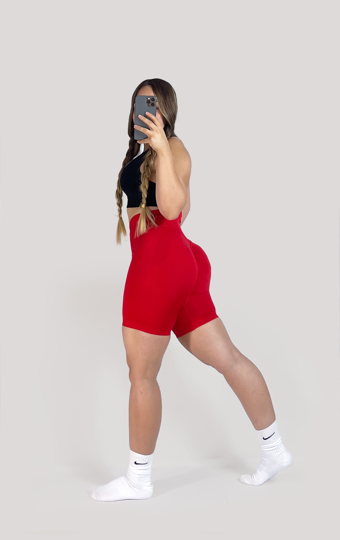Rojo Brillante Contour Short