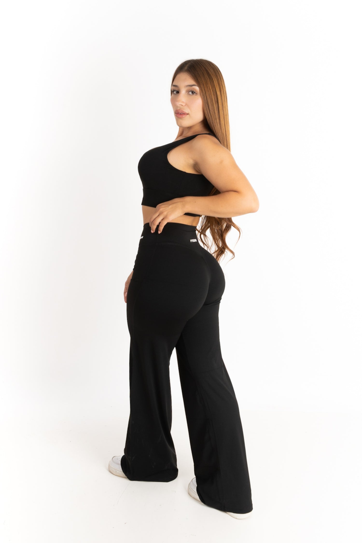 Wide Leg Soft Motion