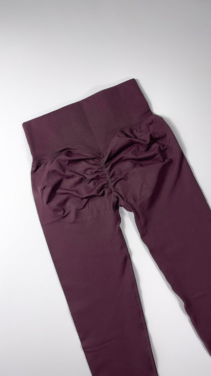 Granate Solid Contour